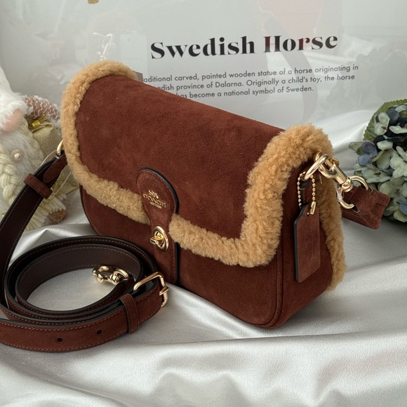 NWT Coach CDL68 vintage brown multi shoudler hadley bag